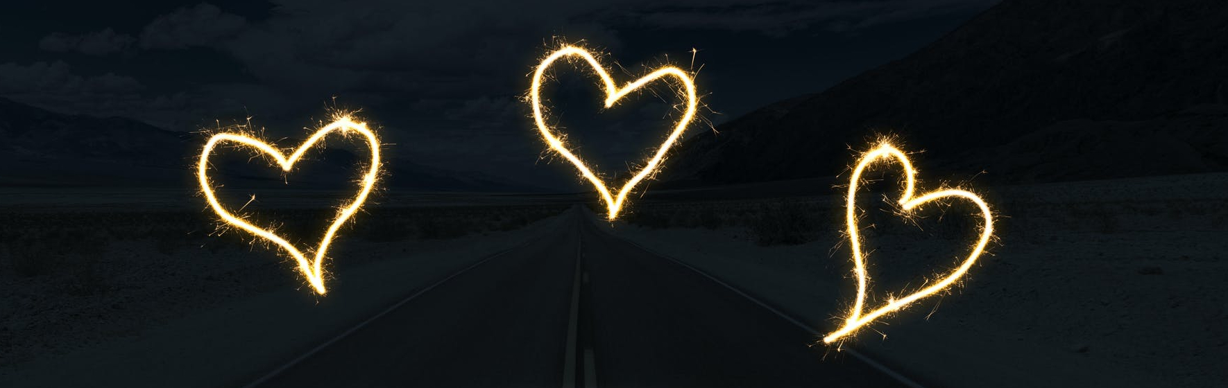 3 sparkler hearts
